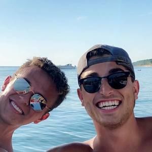 Meet your Posher, Andrew